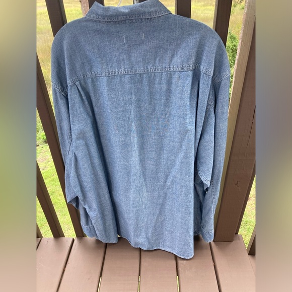 Men’s Denim Long Sleeve Button Down - Picture 3 of 3